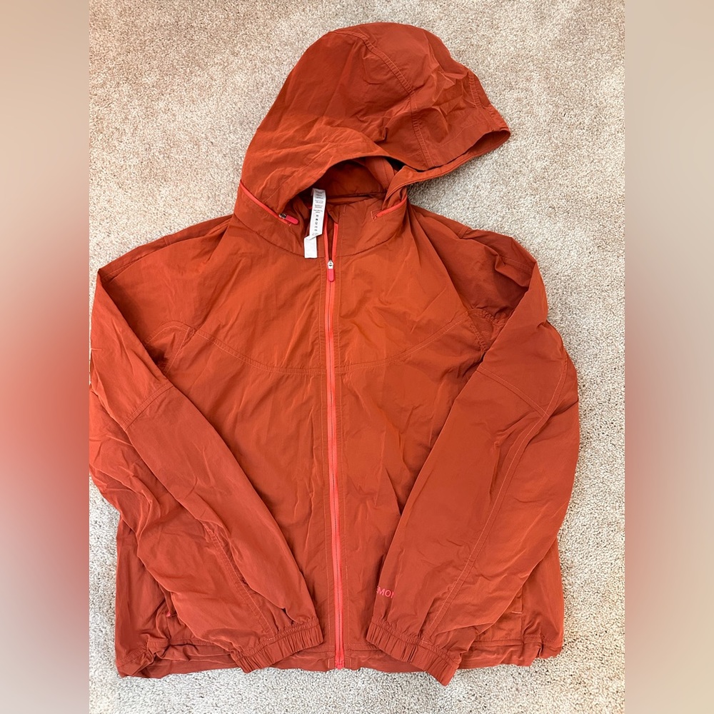 *SOLD*Lululemon Size 10 Lightweight Hooded Jacket